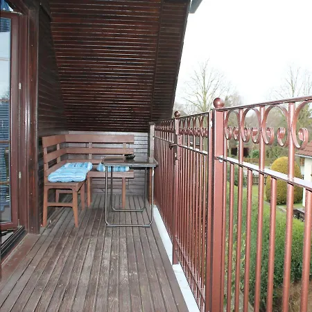 Διαμέρισμα Modern In With Large Garden